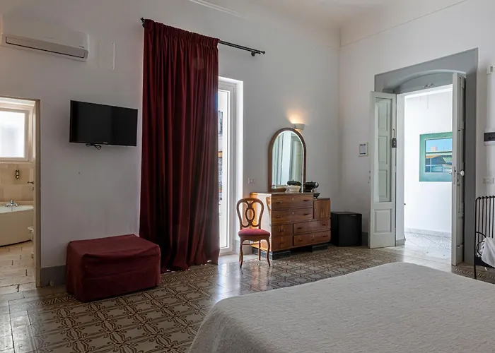 Dimora Storica Palazzo Didonna Гостевой дом Рутильяно