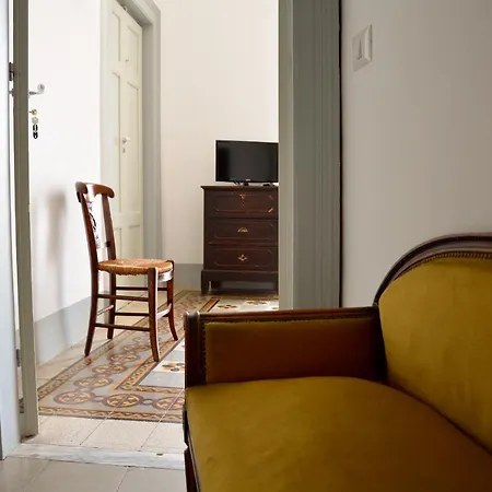 Palazzo Didonna Guest house